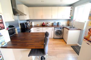 Kitchen- click for photo gallery